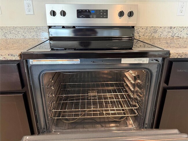 Building Photo - 4657 Bernard Blvd