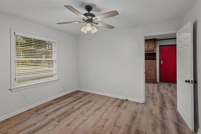 Building Photo - 8912 Sweetbriar Ln