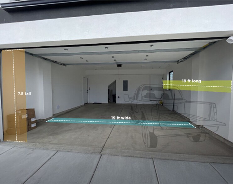 Building Photo - 2597 S 700 E