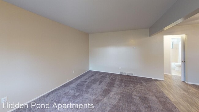 Building Photo - 1 br, 1 bath Apartment - 525-535 Pontiac St