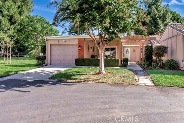 Primary Photo - 5336 Bahia Blanca W