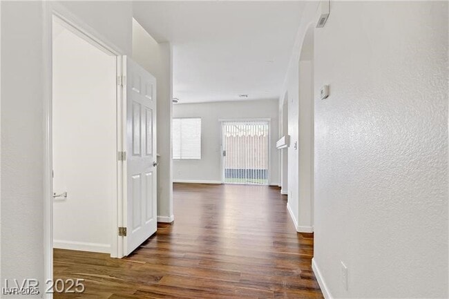 Building Photo - 5948 Sakhalin Ave