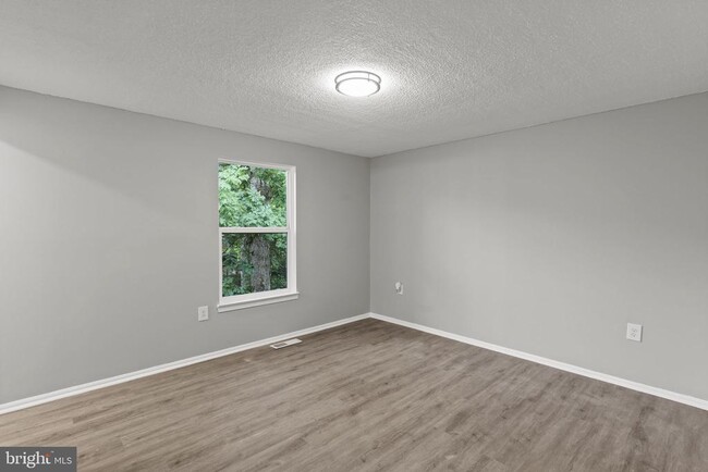 Building Photo - 1718 Brightwell Ct