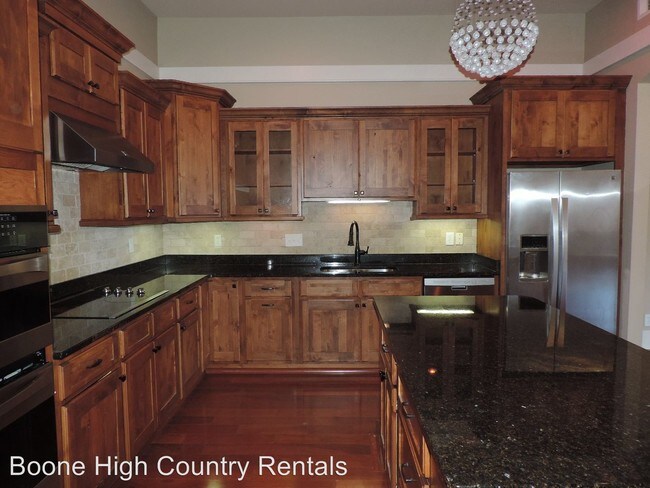 Building Photo - 3 br, 2 bath House - 148 Hwy 105 Ext Unit 203