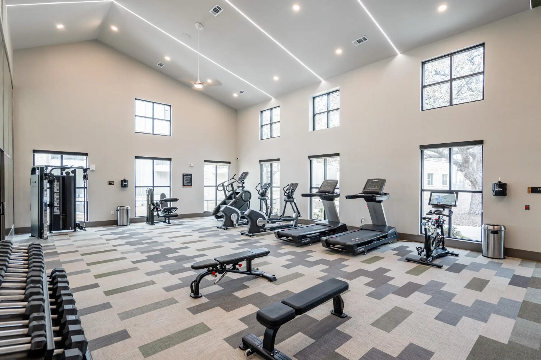 Building Photo - 116 Talon Grasp Trail