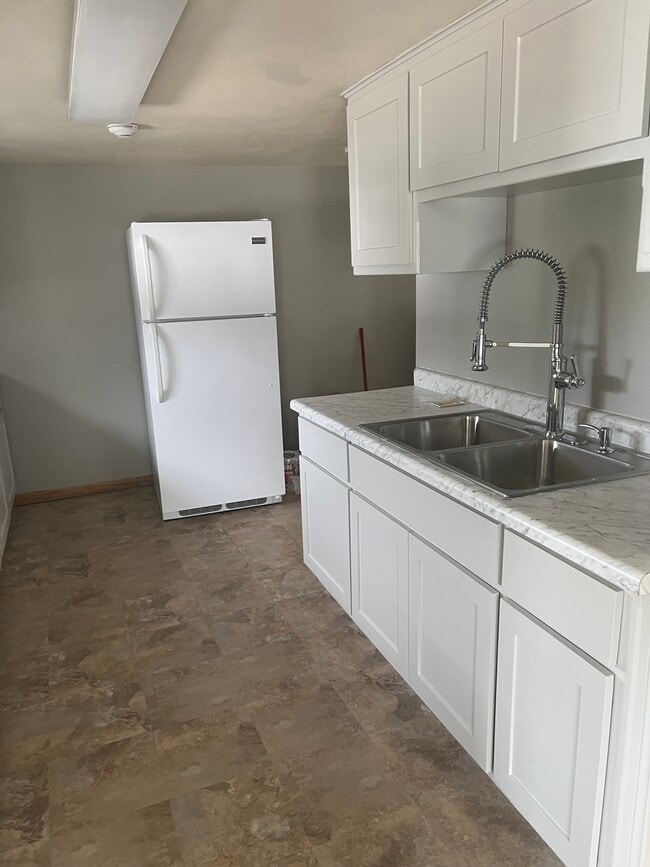 Kitchen - N63W23965 Main St