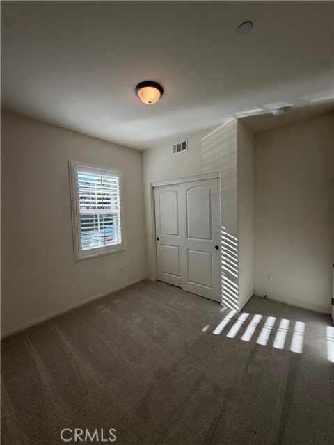 Building Photo - 15 Galan St