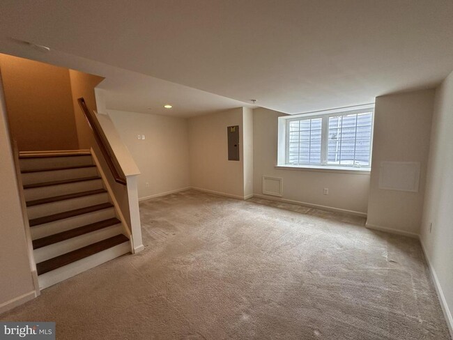 Building Photo - 3832 William Daves Rd