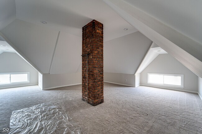 Building Photo - 1401 Marlowe Ave