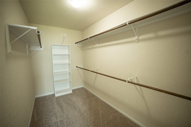 Building Photo - 3006 Tandem Ct