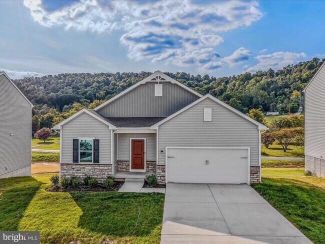 Building Photo - 290 Scoter Rd