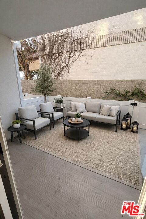 Building Photo - 121 E 223rd St