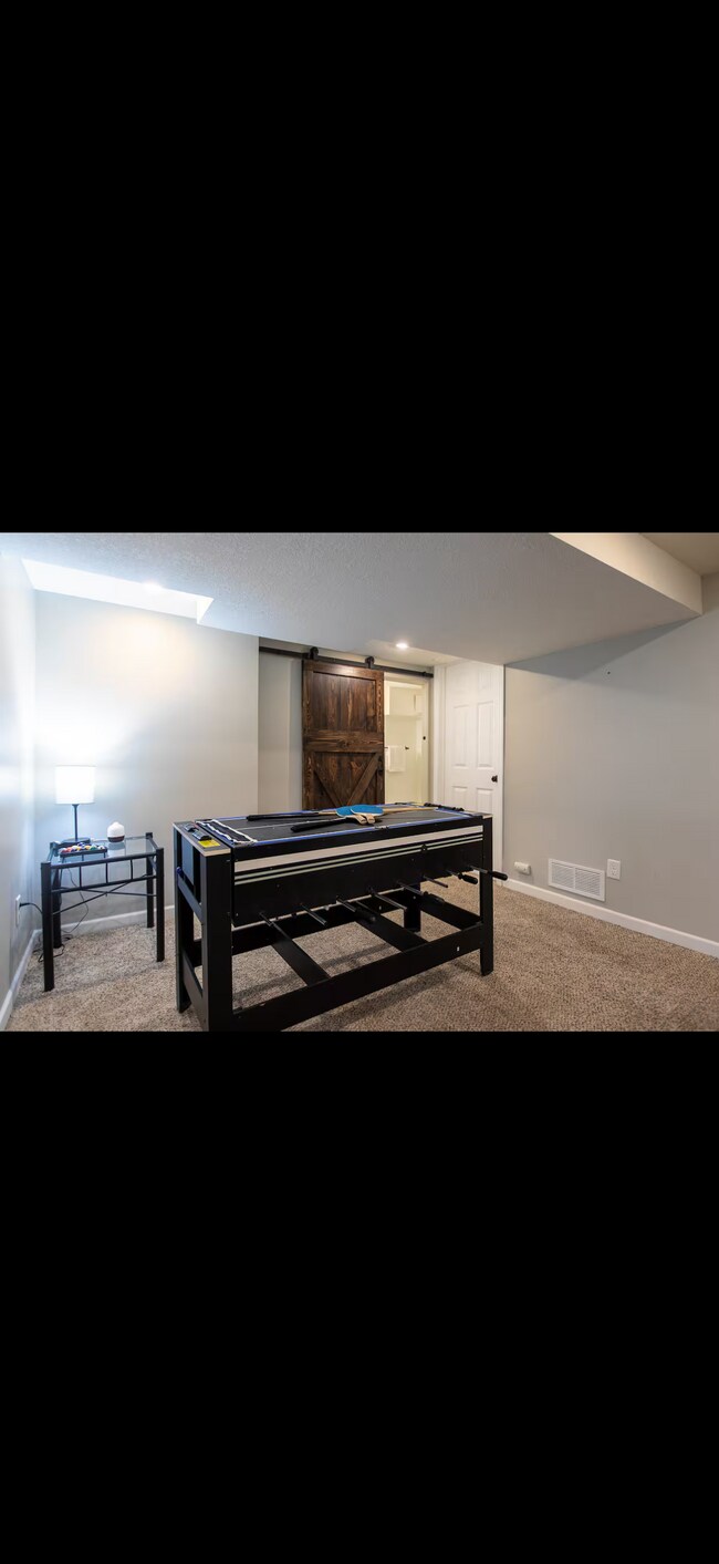 Building Photo - 6033-6011 11th Ave S