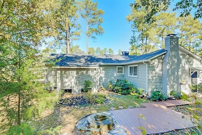 Building Photo - 1311 Clermont Rd