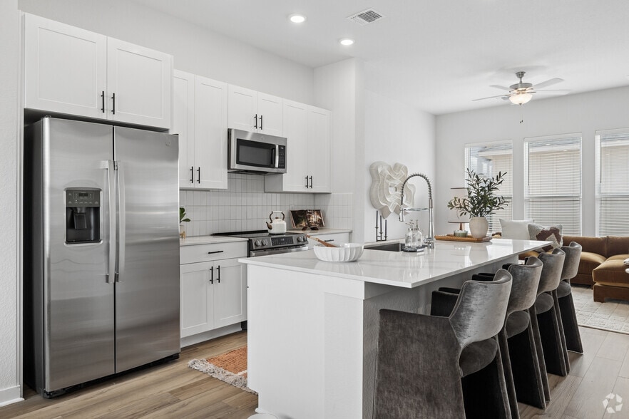 3BR, 2.5BA - 1,607SF - Kitchen - Sonora