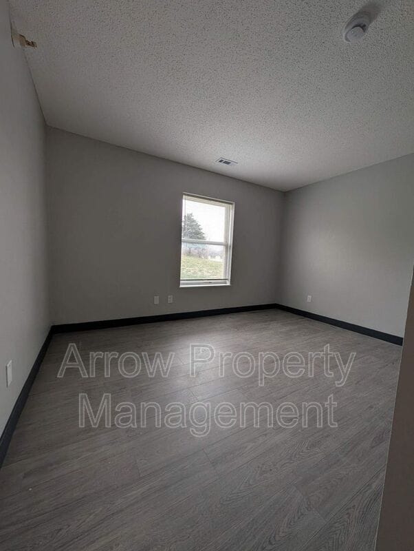 Building Photo - 1216 S 2nd St