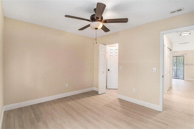 Building Photo - 3822 Cortez Dr