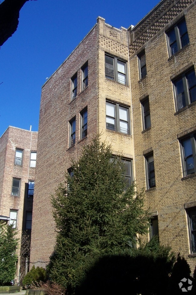 Building Photo - 1256-1258 Central Ave