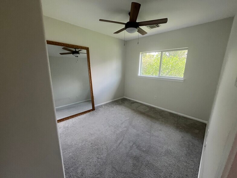 second bedroom (mirror will be removed) - 1903 Fletcher St