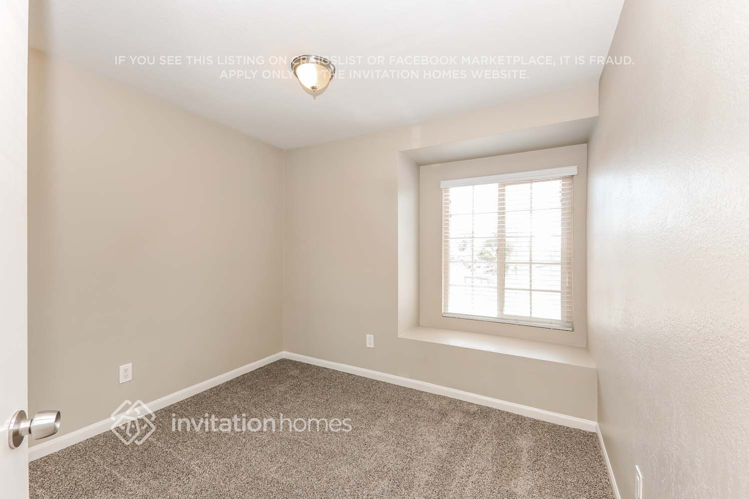 Building Photo - 1285 Northwestern Cir