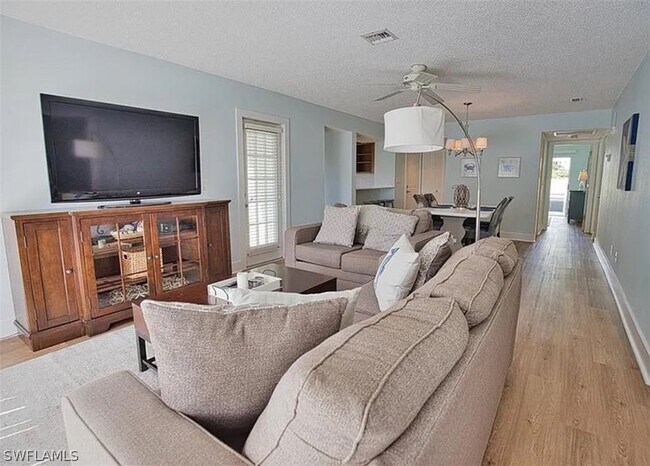 Building Photo - 303 Wexford Terrace