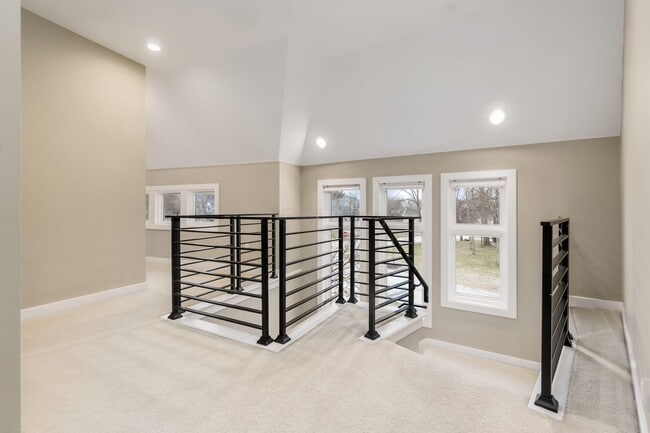 Building Photo - 4602 Sandwich Ct