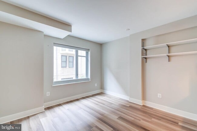 Building Photo - 1311 13th St NW