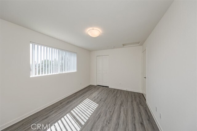 Building Photo - 9124 Huntington Dr