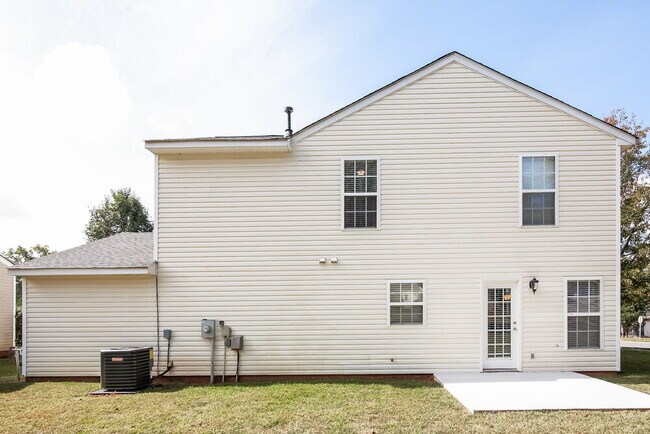 Building Photo - 4834 Hopewood Ln