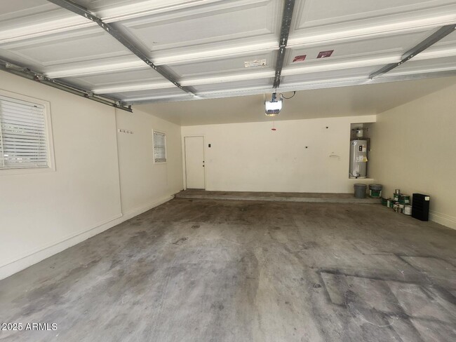 Building Photo - 5730 S 21st Pl