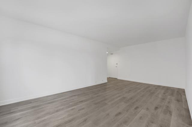 Building Photo - 1 bedroom in Chicago IL 60640