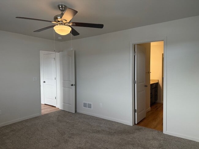 Building Photo - Fully Upgraded Executive Home For Lease