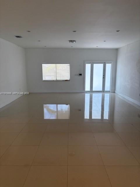 Building Photo - 4321 SW 99th Ct