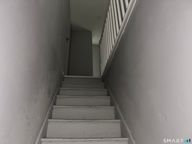 Building Photo - 240 Madison Ave