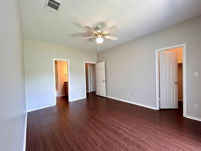 Building Photo - 12303 Abney Dr