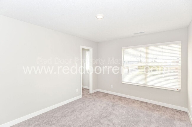 Building Photo - 7356 Parkstay Ln