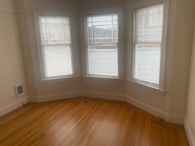 Bedroom - 2300 Francisco St