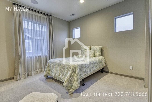 Building Photo - 17237 Parkside Dr N