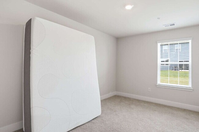 Building Photo - Welcome Home to This Beautiful 4-Bedroom Ranch-Style Gem
