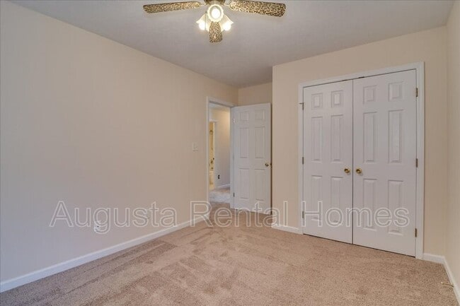 Building Photo - 1904 Long Creek Falls