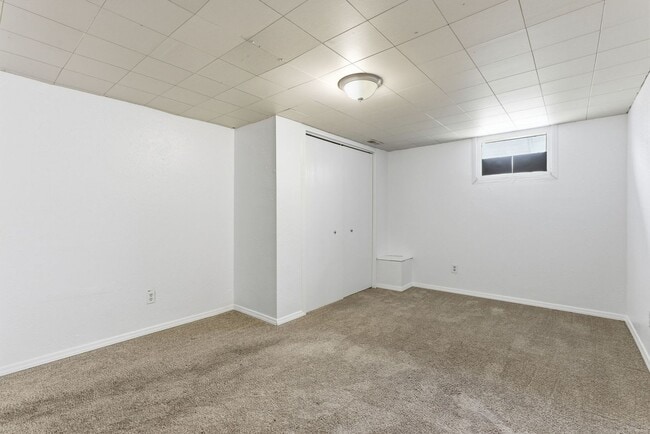 Building Photo - Charming 4 Bed, 2 Bath w/ Garage! *HOLIDAY SPECIAL: $1,000 OFF!*