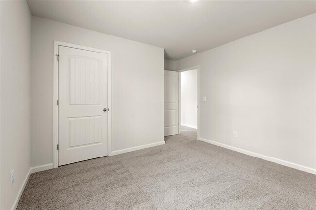 Building Photo - 348 Belmont Dr