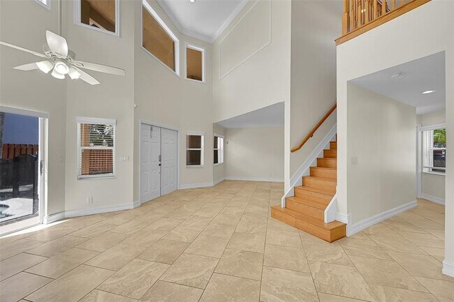 Building Photo - 6331 NW 58th Way