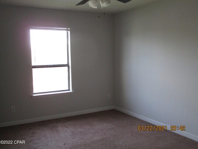 Building Photo - 1218 Stephen Dr