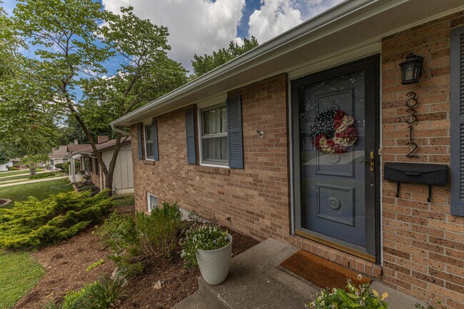 Building Photo - 3312 Lynnwood Dr
