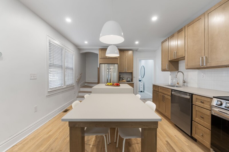 Building Photo - 1704-1706-1706 W 3rd Ave