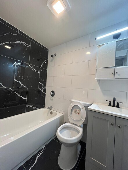 Building Photo - 836 Communipaw Ave