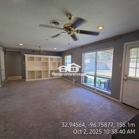 Building Photo - 610 Dover Dr