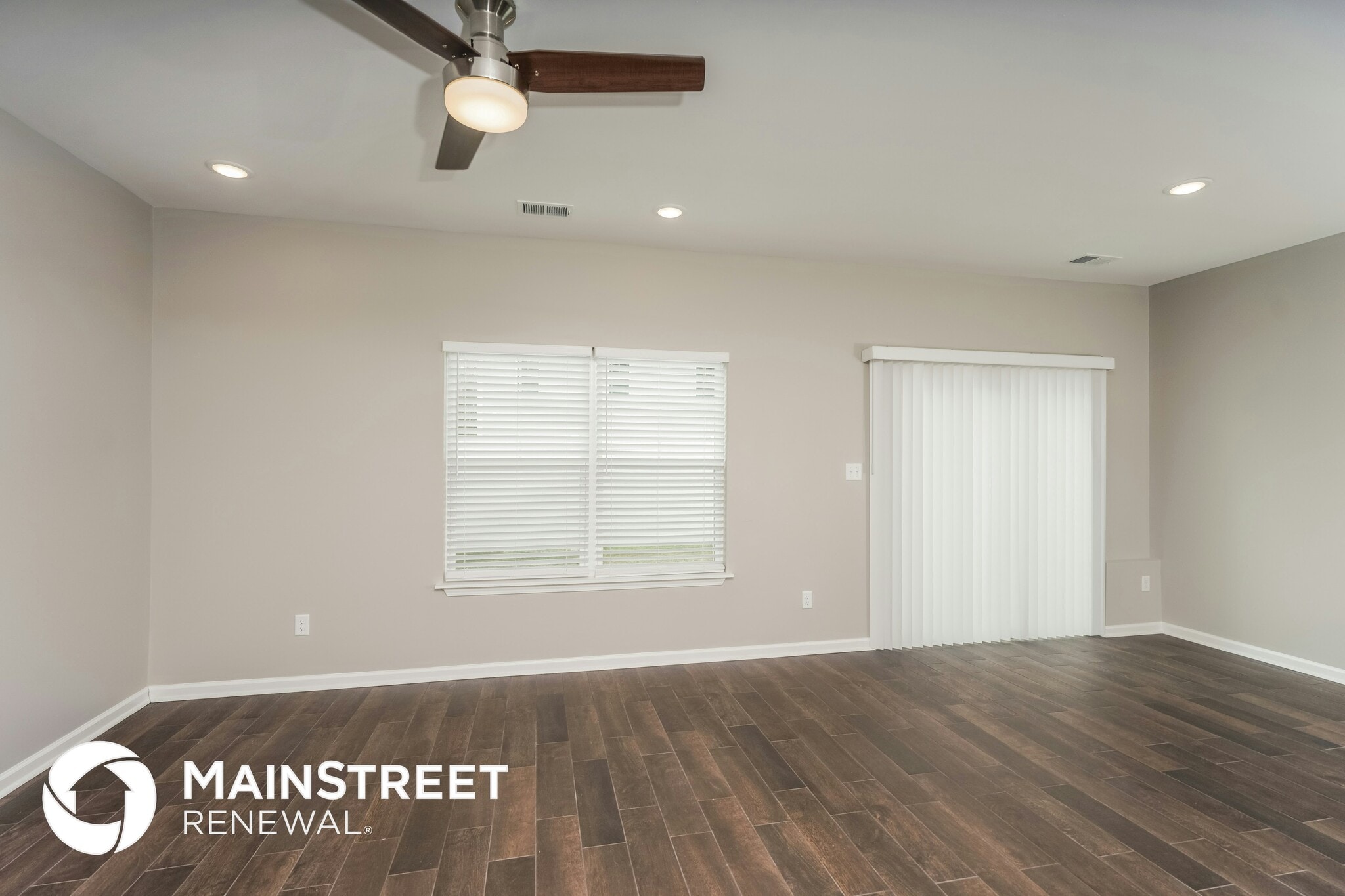 Building Photo - 2064 N Sarah Dr