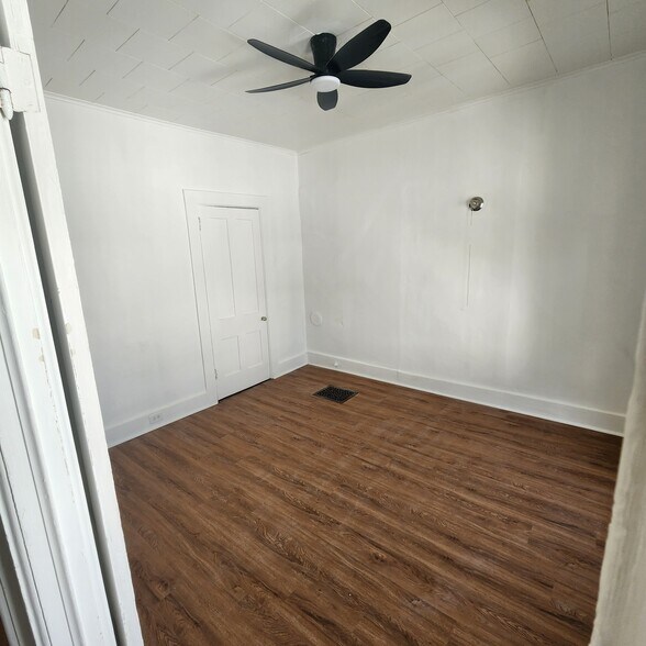 Building Photo - 29 Leverett St